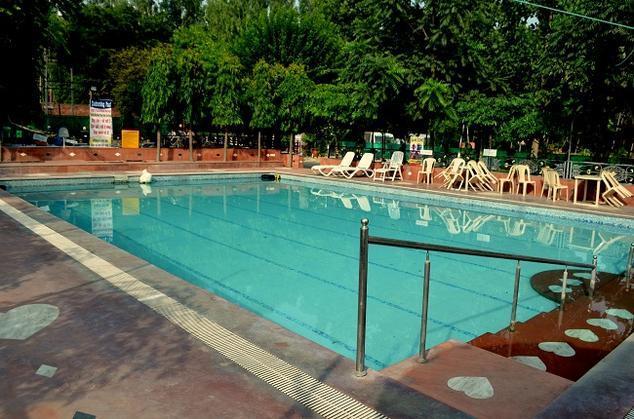 Kangs Nirvana Resorts And Spa Mahalpur Exterior photo